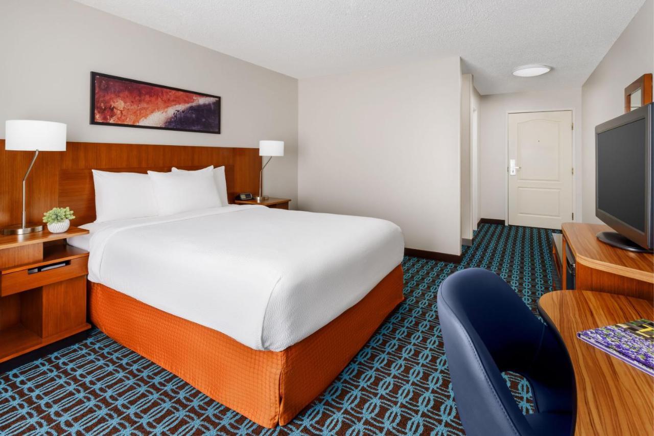 Fairfield Inn And Suites By Marriott Houston Зе-Вудлендс Екстер'єр фото