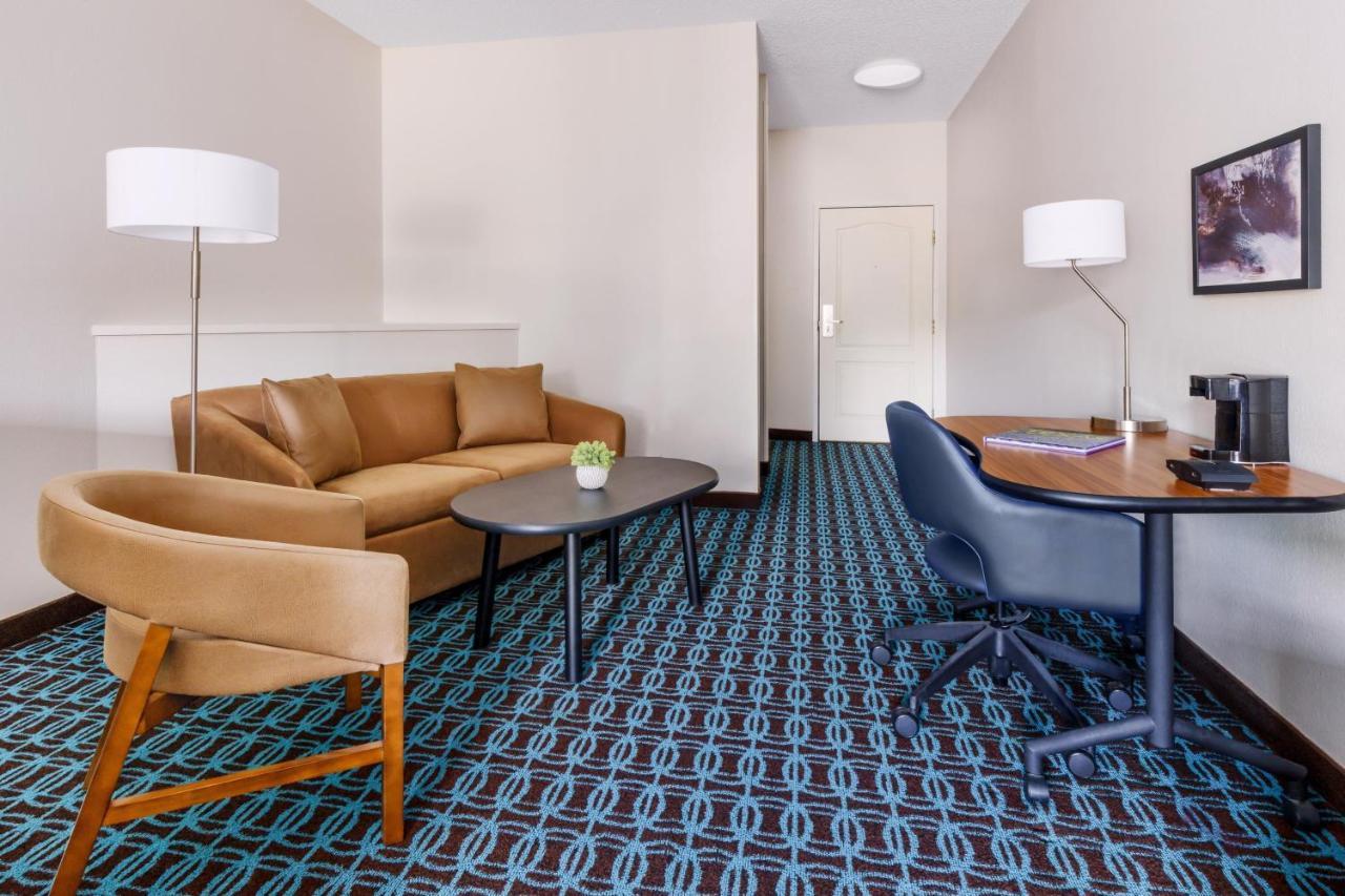 Fairfield Inn And Suites By Marriott Houston Зе-Вудлендс Екстер'єр фото